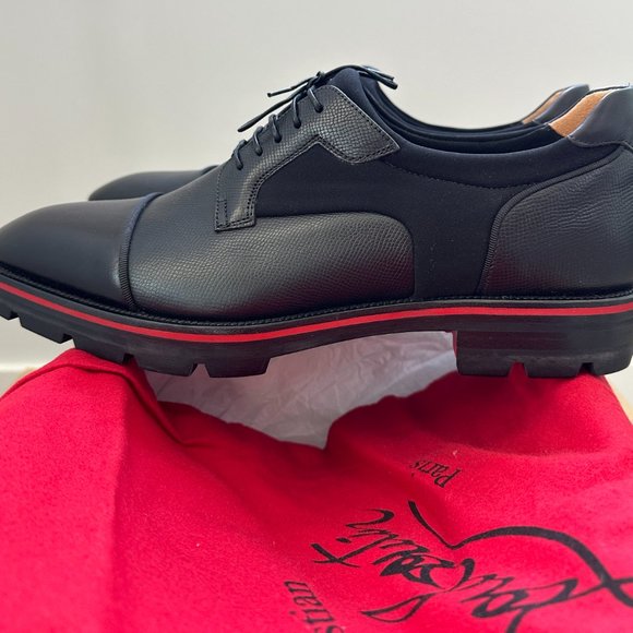 NEW CHRISTIAN LOUBOUTIN Smooth Textured Calfskin Mika Sky Men\'s Oxford Flats main image 8